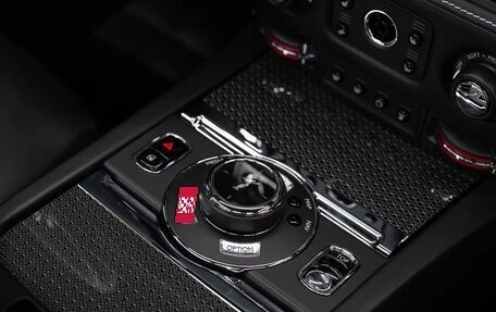 Rolls-Royce Dawn, 2019 год, 37 500 000 рублей, 13 фотография