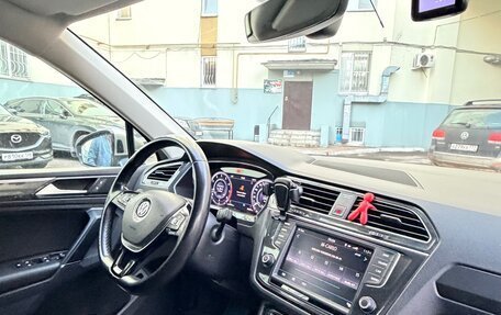 Volkswagen Tiguan II, 2017 год, 2 800 000 рублей, 6 фотография