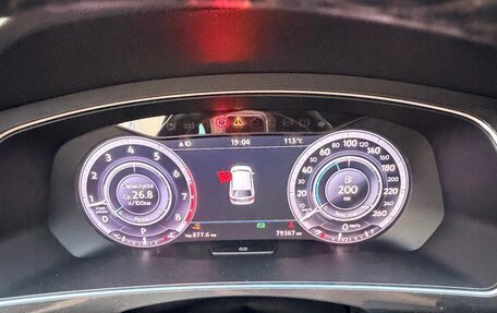 Volkswagen Tiguan II, 2017 год, 2 800 000 рублей, 9 фотография