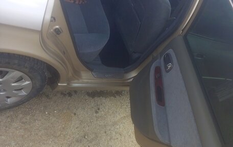 KIA Magentis I, 2005 год, 450 000 рублей, 6 фотография