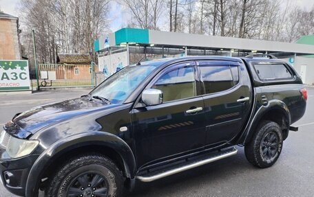 Mitsubishi L200 IV рестайлинг, 2012 год, 1 600 000 рублей, 2 фотография