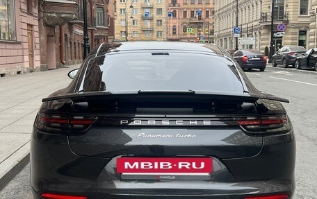 Porsche Panamera II рестайлинг, 2018 год, 9 850 000 рублей, 3 фотография