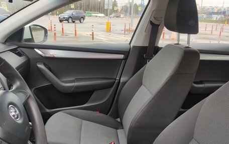 Skoda Octavia, 2015 год, 850 000 рублей, 13 фотография