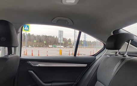 Skoda Octavia, 2015 год, 850 000 рублей, 18 фотография