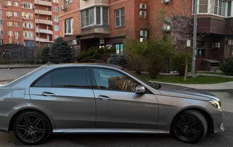 Mercedes-Benz E-Класс, 2013 год, 1 800 000 рублей, 3 фотография