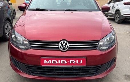 Volkswagen Polo VI (EU Market), 2014 год, 695 000 рублей, 4 фотография