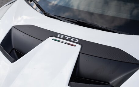 Lamborghini Huracán, 2022 год, 27 500 000 рублей, 4 фотография