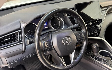 Toyota Camry, 2021 год, 3 180 000 рублей, 7 фотография