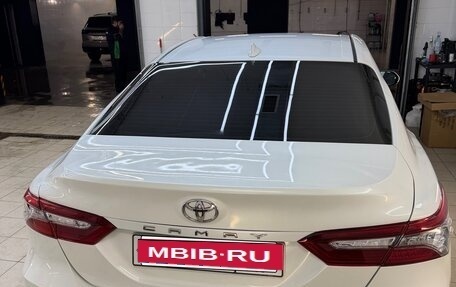 Toyota Camry, 2021 год, 3 180 000 рублей, 4 фотография