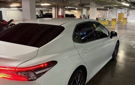 Toyota Camry, 2021 год, 3 180 000 рублей, 14 фотография