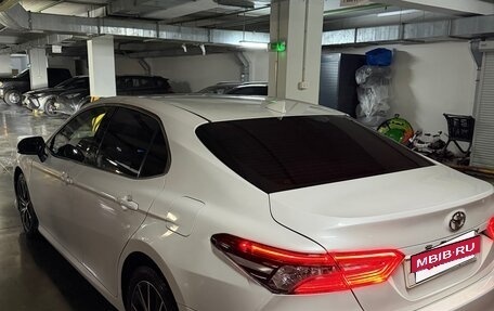 Toyota Camry, 2021 год, 3 180 000 рублей, 12 фотография