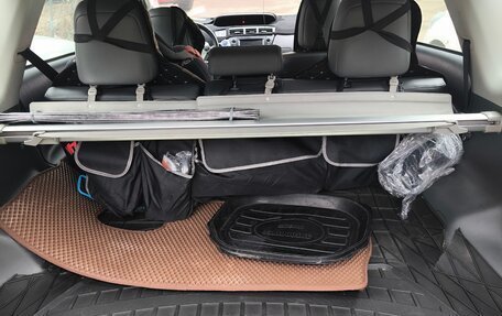 Toyota Prius v (+) I (ZVW40/41) рестайлинг, 2013 год, 1 499 000 рублей, 6 фотография