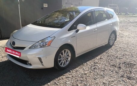 Toyota Prius v (+) I (ZVW40/41) рестайлинг, 2013 год, 1 499 000 рублей, 10 фотография