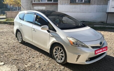 Toyota Prius v (+) I (ZVW40/41) рестайлинг, 2013 год, 1 499 000 рублей, 13 фотография