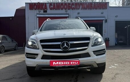 Mercedes-Benz GL-Класс, 2013 год, 3 500 000 рублей, 3 фотография