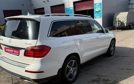 Mercedes-Benz GL-Класс, 2013 год, 3 500 000 рублей, 8 фотография