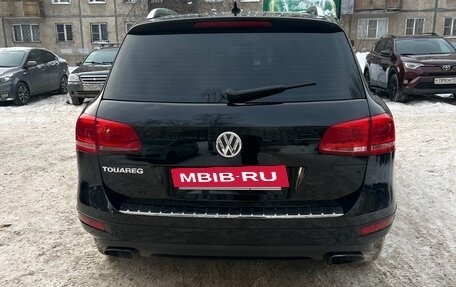 Volkswagen Touareg III, 2011 год, 2 150 000 рублей, 4 фотография