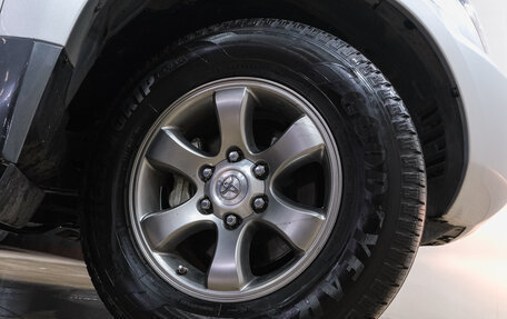 Toyota Land Cruiser Prado 120 рестайлинг, 2008 год, 3 119 000 рублей, 12 фотография