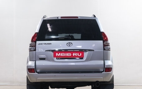 Toyota Land Cruiser Prado 120 рестайлинг, 2008 год, 3 119 000 рублей, 6 фотография