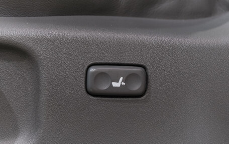 Toyota Land Cruiser Prado 120 рестайлинг, 2008 год, 3 119 000 рублей, 29 фотография