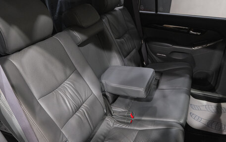 Toyota Land Cruiser Prado 120 рестайлинг, 2008 год, 3 119 000 рублей, 33 фотография