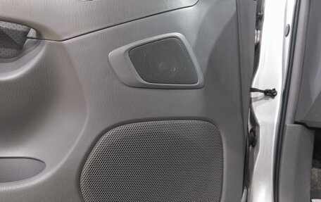 Toyota Land Cruiser Prado 120 рестайлинг, 2008 год, 3 119 000 рублей, 30 фотография