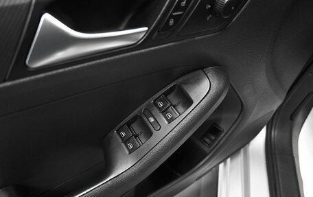 Volkswagen Jetta VI, 2013 год, 995 000 рублей, 18 фотография