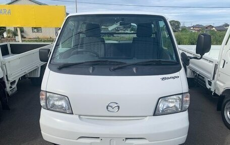 Mazda Bongo IV, 2020 год, 1 800 000 рублей, 2 фотография