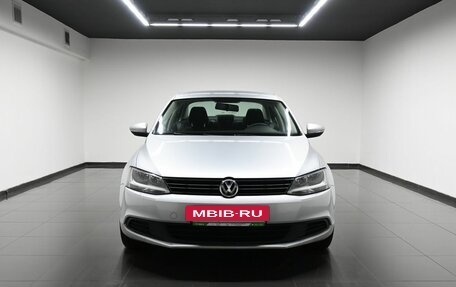 Volkswagen Jetta VI, 2013 год, 995 000 рублей, 3 фотография