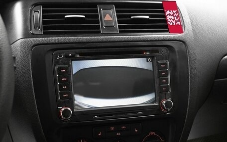 Volkswagen Jetta VI, 2013 год, 995 000 рублей, 16 фотография