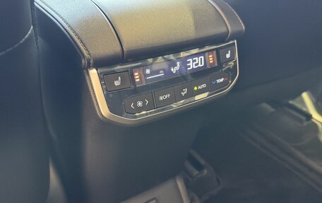 Toyota Highlander, 2026 год, 5 750 000 рублей, 25 фотография