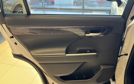 Toyota Highlander, 2026 год, 5 750 000 рублей, 24 фотография