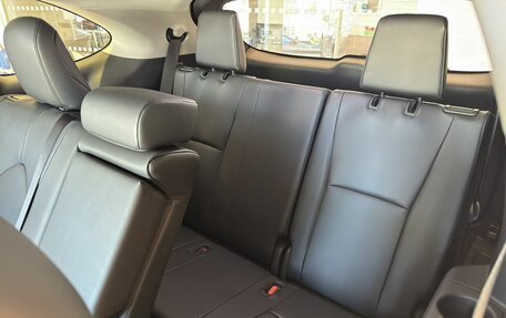 Toyota Highlander, 2026 год, 5 750 000 рублей, 26 фотография