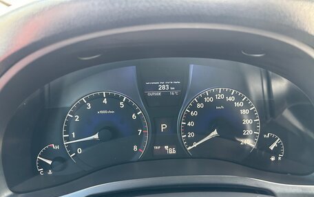 Lexus RX III, 2010 год, 1 900 000 рублей, 34 фотография