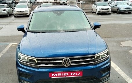 Volkswagen Tiguan II, 2019 год, 2 500 000 рублей, 3 фотография