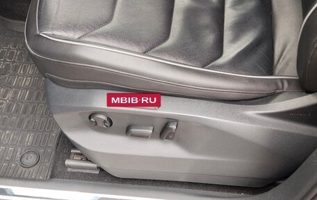 Volkswagen Tiguan II, 2019 год, 2 500 000 рублей, 9 фотография