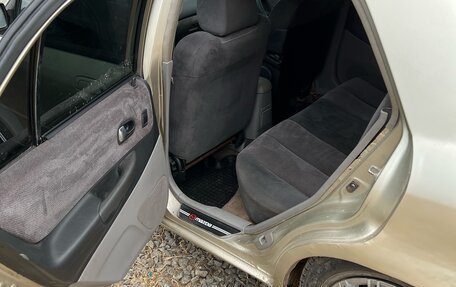 Mazda 323, 2002 год, 90 000 рублей, 8 фотография