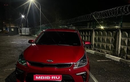 KIA Rio IV, 2018 год, 1 235 000 рублей, 3 фотография