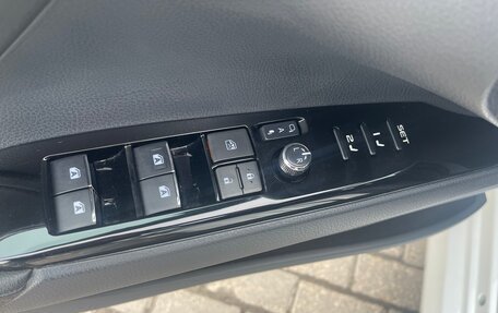 Toyota Camry, 2020 год, 3 650 000 рублей, 14 фотография