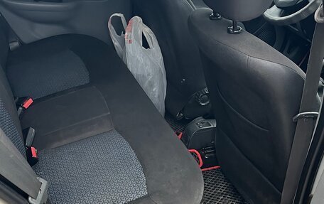 Renault Symbol I, 2007 год, 300 000 рублей, 7 фотография