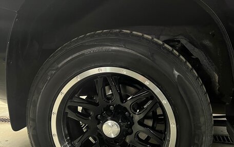 Toyota Land Cruiser Prado 150 рестайлинг 2, 2010 год, 3 900 000 рублей, 9 фотография