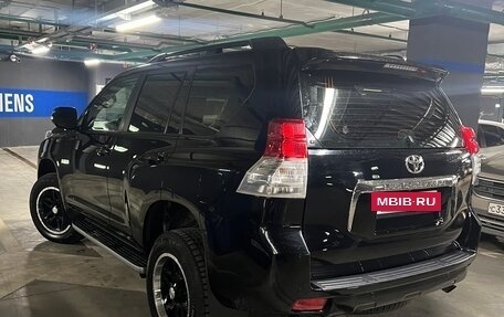 Toyota Land Cruiser Prado 150 рестайлинг 2, 2010 год, 3 900 000 рублей, 5 фотография