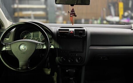 Volkswagen Jetta VI, 2007 год, 550 000 рублей, 10 фотография