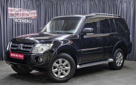 Mitsubishi Pajero IV, 2013 год, 1 798 000 рублей, 1 фотография