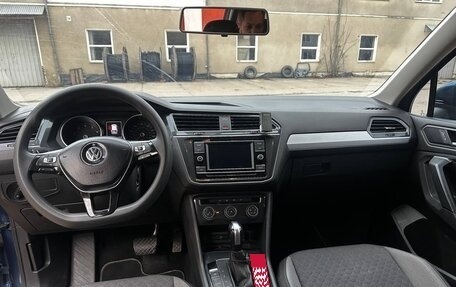 Volkswagen Tiguan II, 2019 год, 2 450 000 рублей, 10 фотография