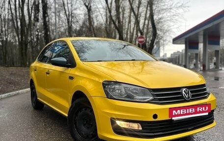 Volkswagen Polo VI (EU Market), 2019 год, 1 090 000 рублей, 2 фотография