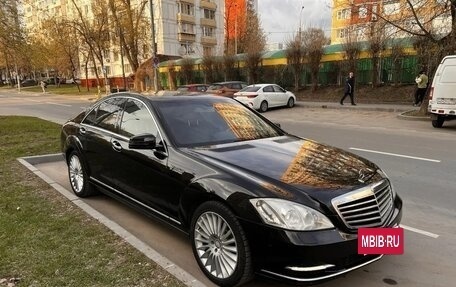 Mercedes-Benz S-Класс, 2007 год, 1 150 000 рублей, 3 фотография