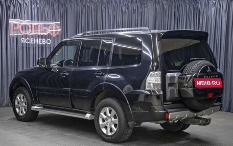 Mitsubishi Pajero IV, 2013 год, 1 798 000 рублей, 7 фотография