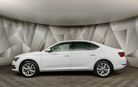 Skoda Superb III рестайлинг, 2020 год, 2 500 000 рублей, 5 фотография