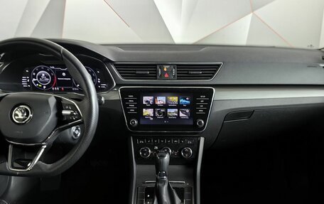 Skoda Superb III рестайлинг, 2020 год, 2 500 000 рублей, 15 фотография